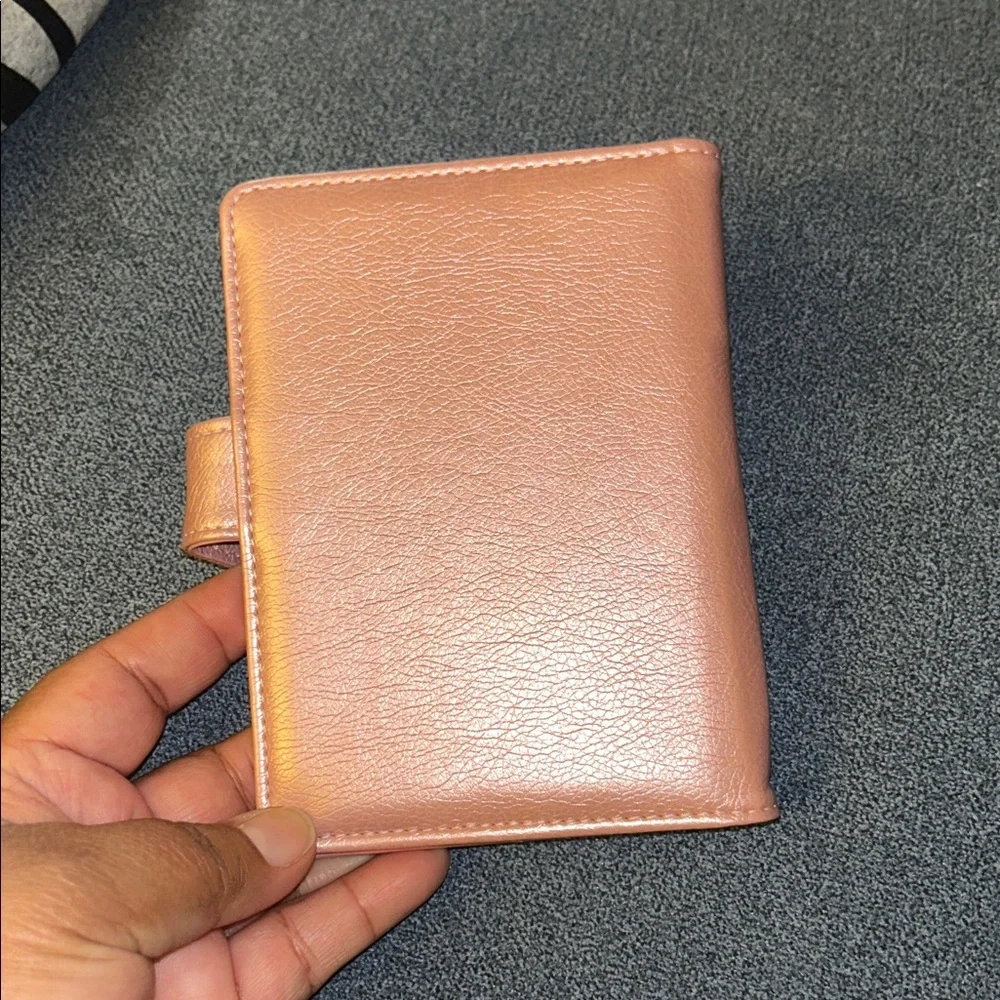 NWT Rose Pink Travel Passport Holder W/Rfid - Picture 6 of 10